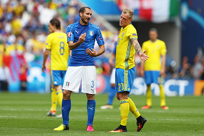 Итальянцы обыграли шведов и вышли в плей-офф Евро-2016