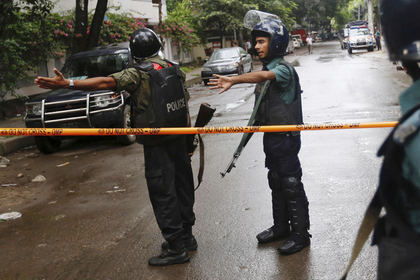 Посольство отчиталось о россиянах среди заложников боевиков в Бангладеш