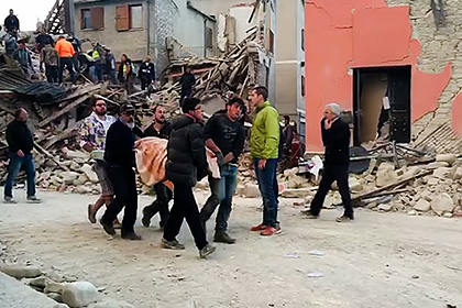 Число жертв землетрясения в Италии возросло до 14 человек