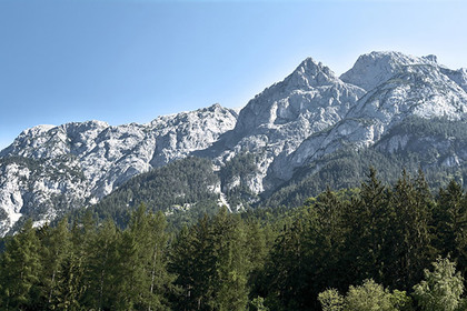 Турист выжил в горах Австрии благодаря отправленному в США сигналу SOS