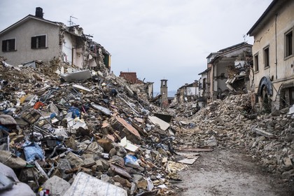 Ребенок россиянки погиб при землетрясении в Италии