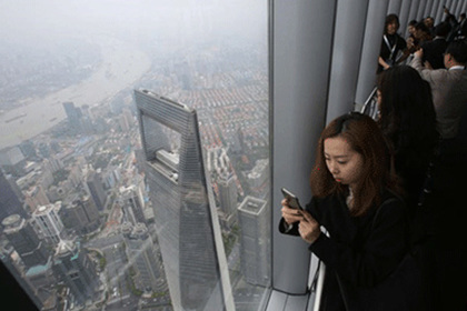 В самом высоком здании Китая открыли смотровую площадку