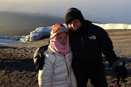 Восьмилетняя американская школьница покорила Килиманджаро