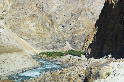 Российскую туристку унесла горная река в Таджикистане