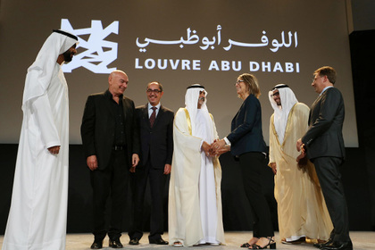 ОАЭ откроют собственный Лувр в ноябре