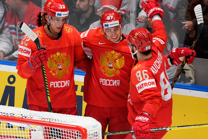 Российские хоккеисты одержали третью победу подряд на чемпионате мира