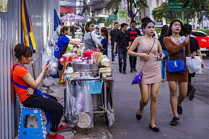 Власти столицы Таиланда запретили уличную еду